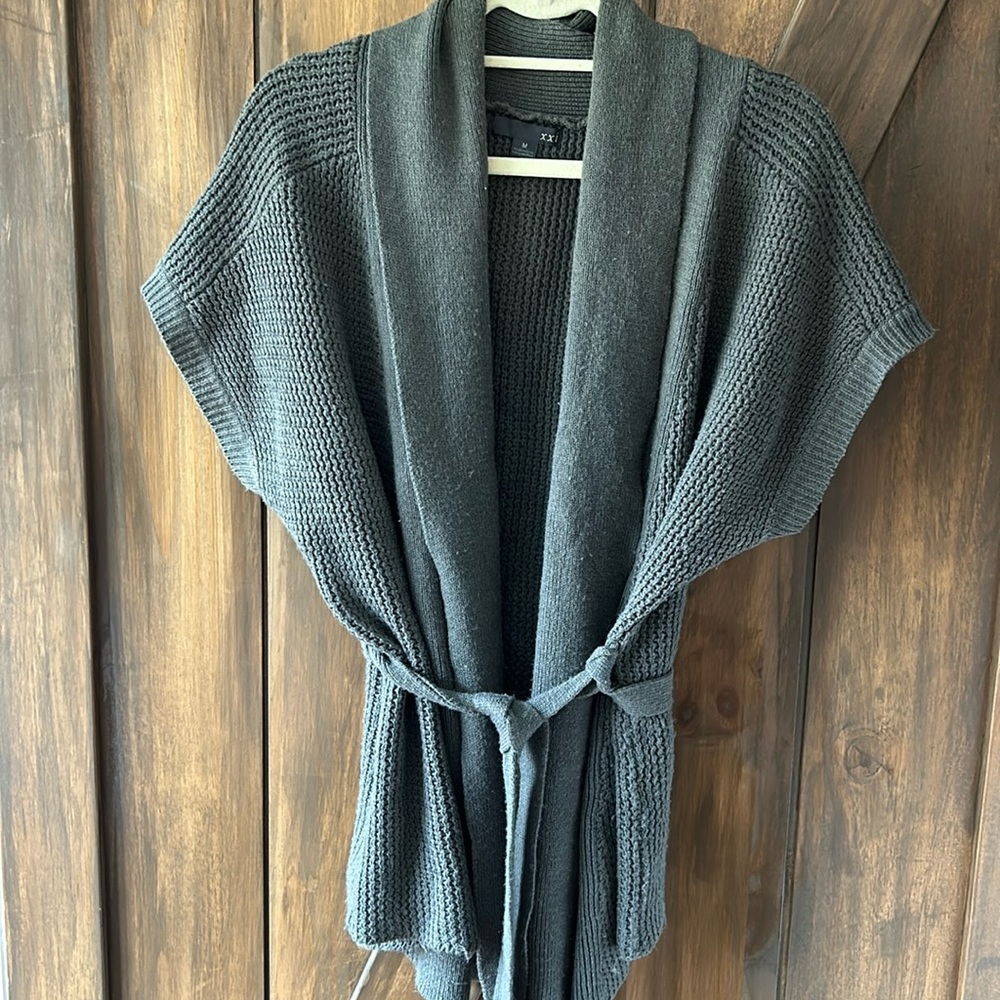 Medium Forever 21 wrap sweater